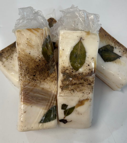 Salo with Bay Leaf